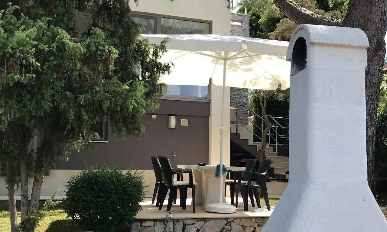 Apartmani Artatore Cunski